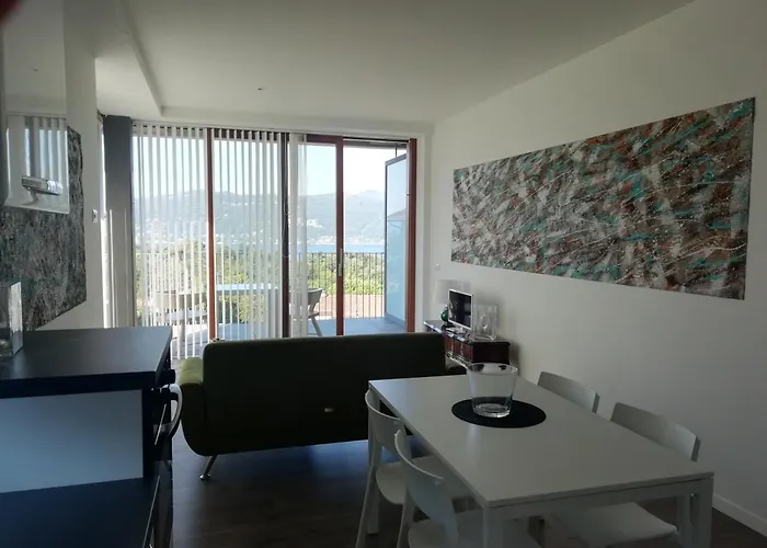 Appartement In Cima Al Bosco Leggiuno
